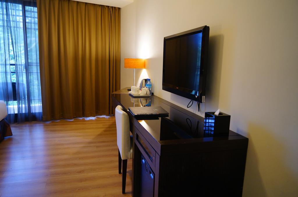 Lealea Garden Hotels - Moon Lake Yuchi Extérieur photo